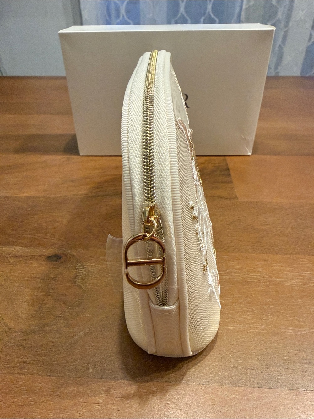 Dior Cream Embroidered Cosmetic Pouch with Gold Logo - Picture 4 of 5